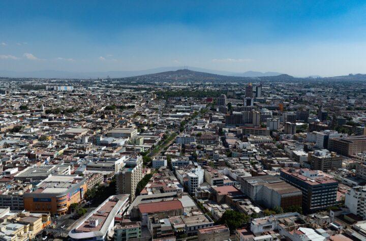 El colapso del modelo inmobiliario en México: Cómo duplicó la mancha urbana sin transporte ni servicios esenciales
