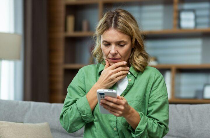 OpenAI presenta "ChatGPT para Adolescentes": Alertas para padres sobre prompts inapropiados de sus hijos