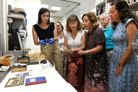 La familia de Baltasar Fraile entrega al CDIS el legado del renombrado fotógrafo de Santander