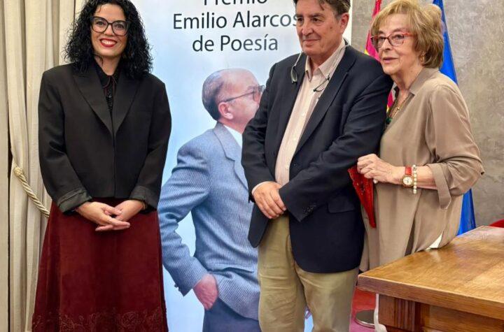 Celebrando el 25 Aniversario del Premio Emilio Alarcos de Poesía: Reconocimiento Ex Aequo para Jorge Fernández y Rubén Martín