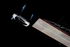 Descubre la Física Detrás del Roadster de Tesla: Requisitos para que un Auto Vuele